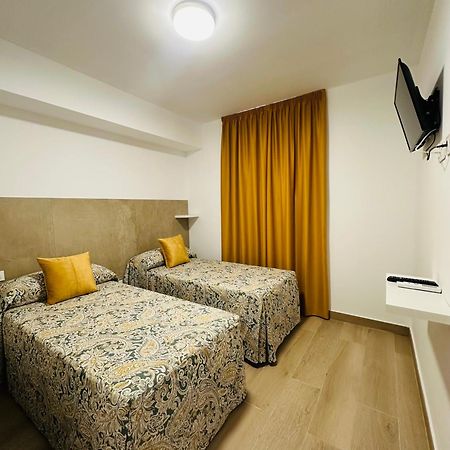 Hotel Quitagolpe Jerez de la Frontera Exteriör bild
