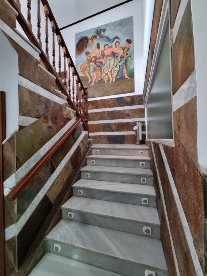 Hotel Quitagolpe Jerez de la Frontera Exteriör bild