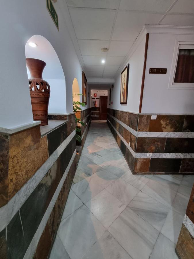 Hotel Quitagolpe Jerez de la Frontera Exteriör bild