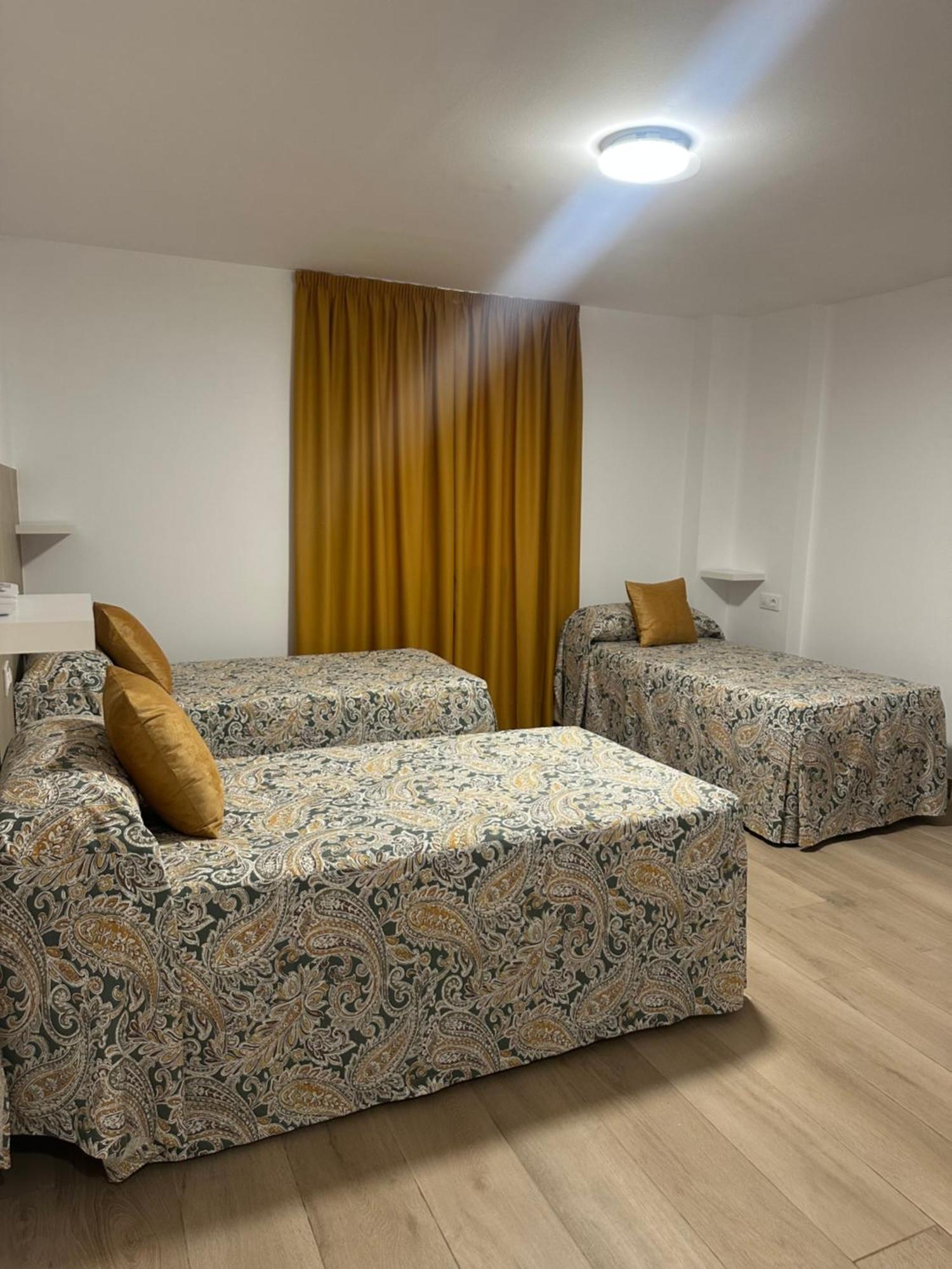 Hotel Quitagolpe Jerez de la Frontera Exteriör bild