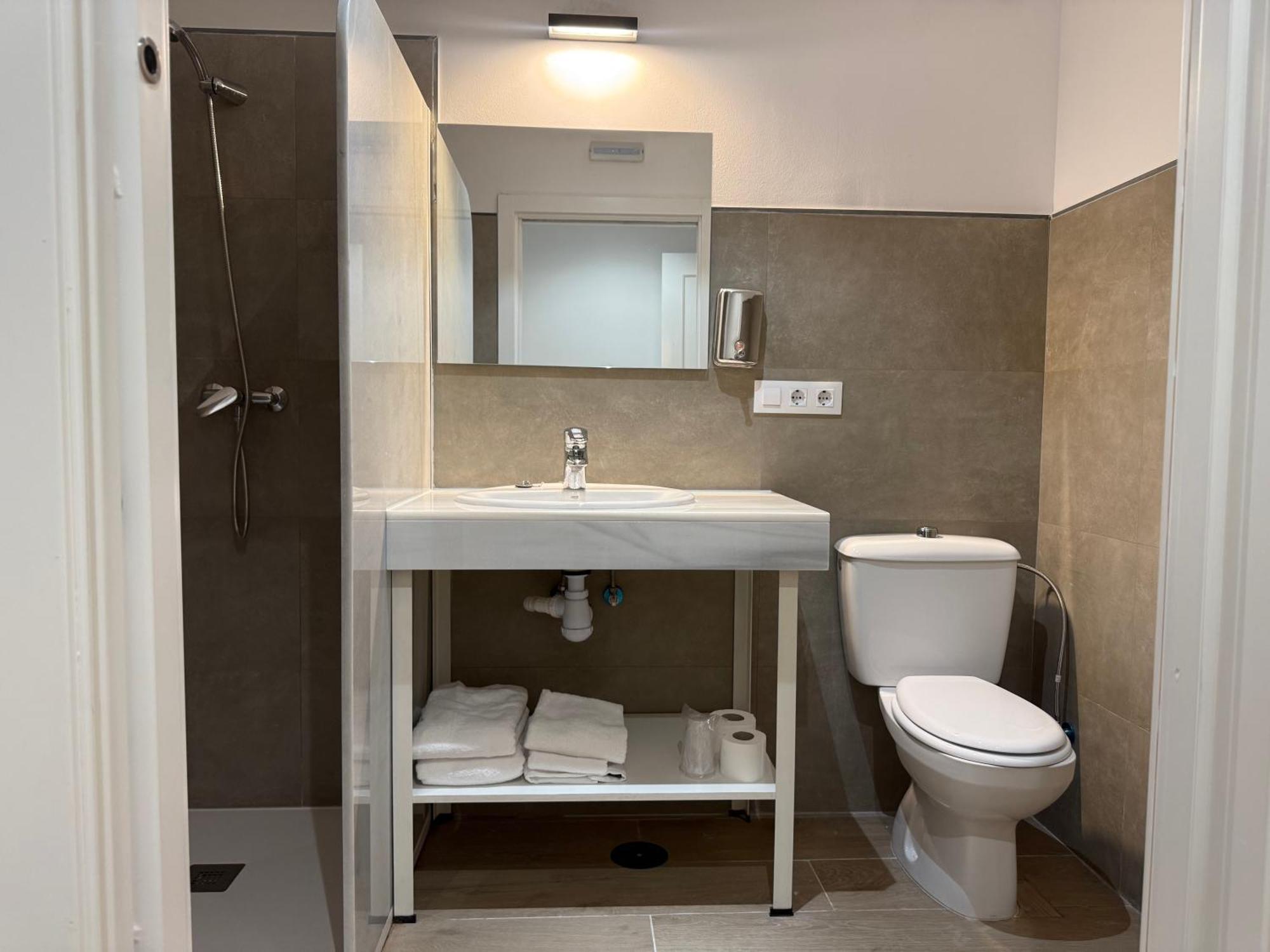 Hotel Quitagolpe Jerez de la Frontera Exteriör bild